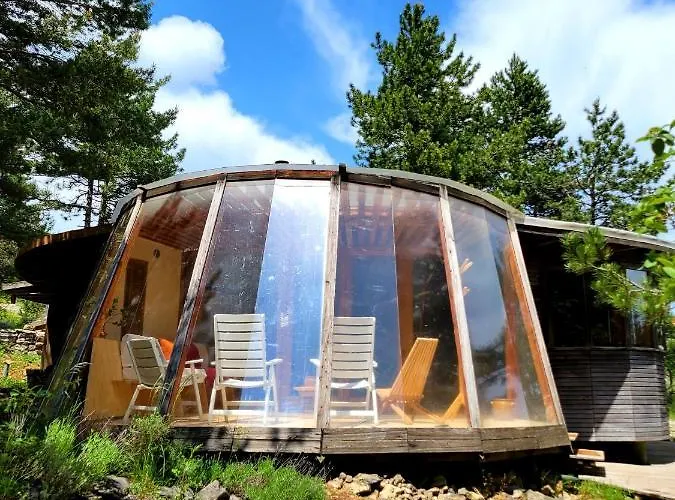 Maison Ronde Atypique * La Vacquerie-et-Saint-Martin-de-Castries