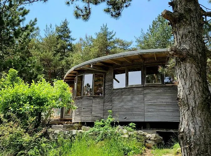 펜션 Maison Ronde Atypique La Vacquerie-et-Saint-Martin-de-Castries